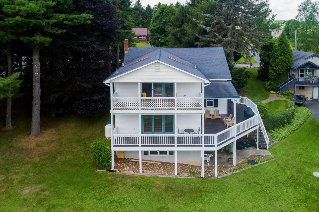 Amazing Grace Villa McHenry Exterior photo