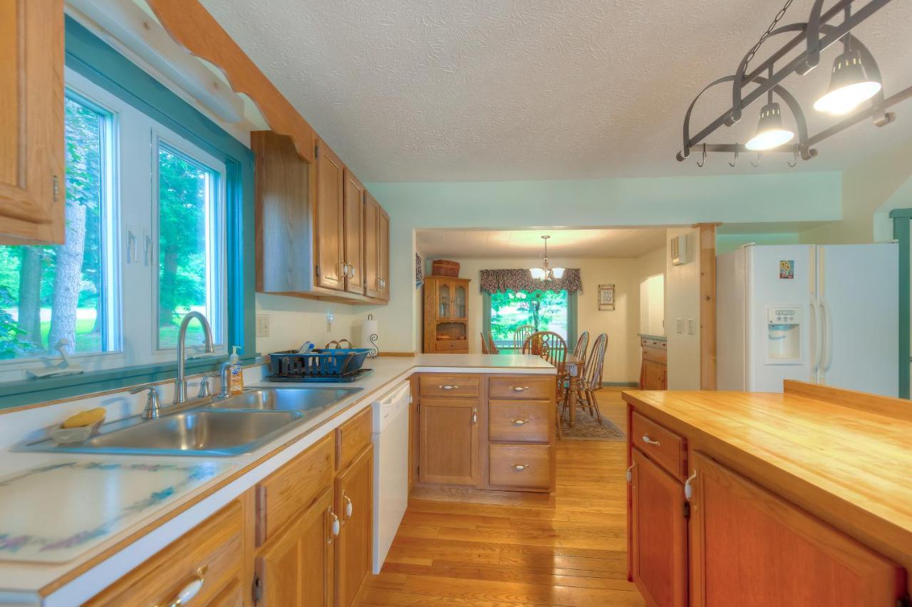 Amazing Grace Villa McHenry Exterior photo