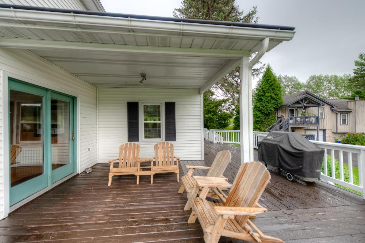 Amazing Grace Villa McHenry Exterior photo